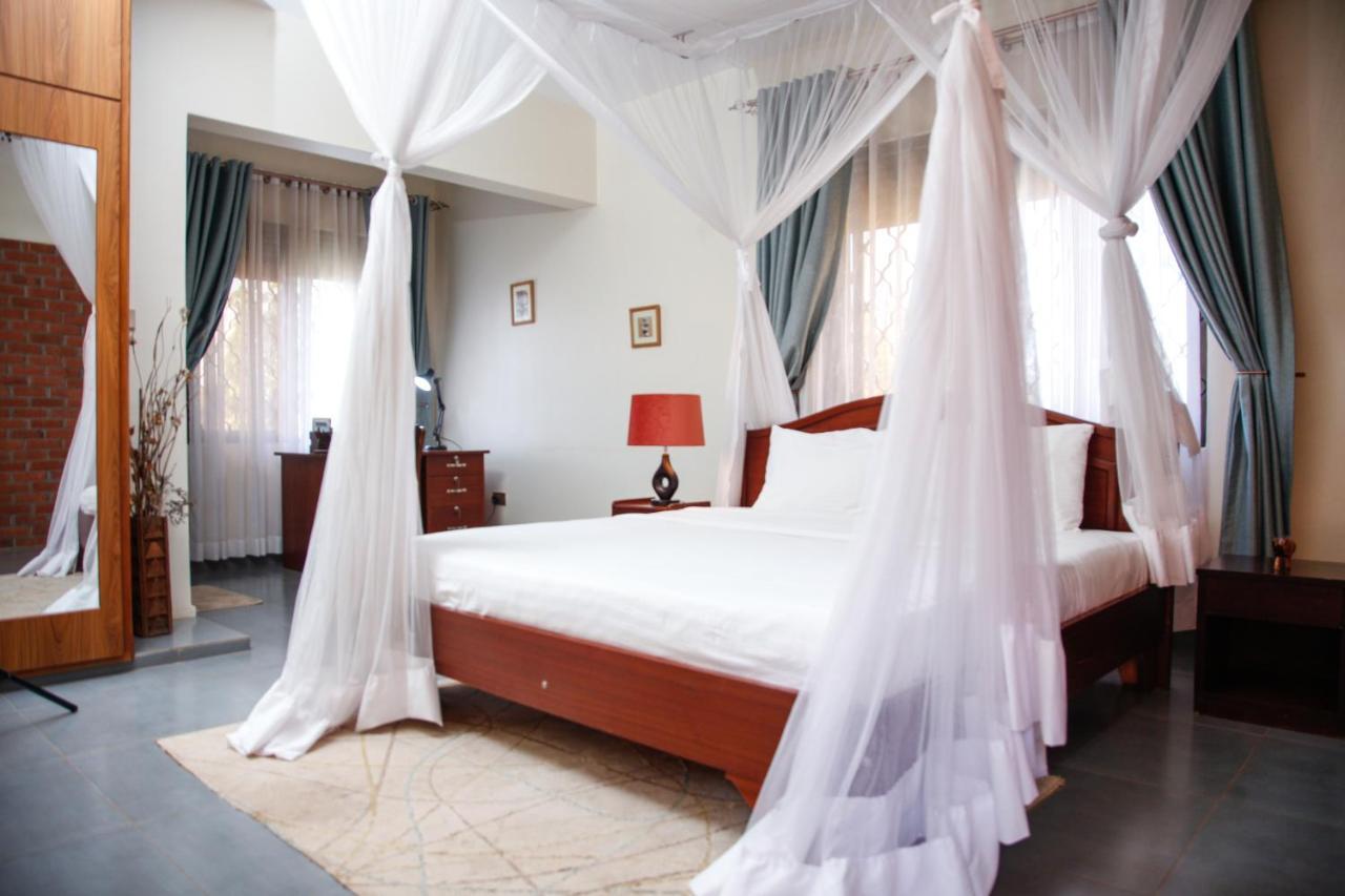 Fred And Winnie Bnb Kampala Eksteriør bilde