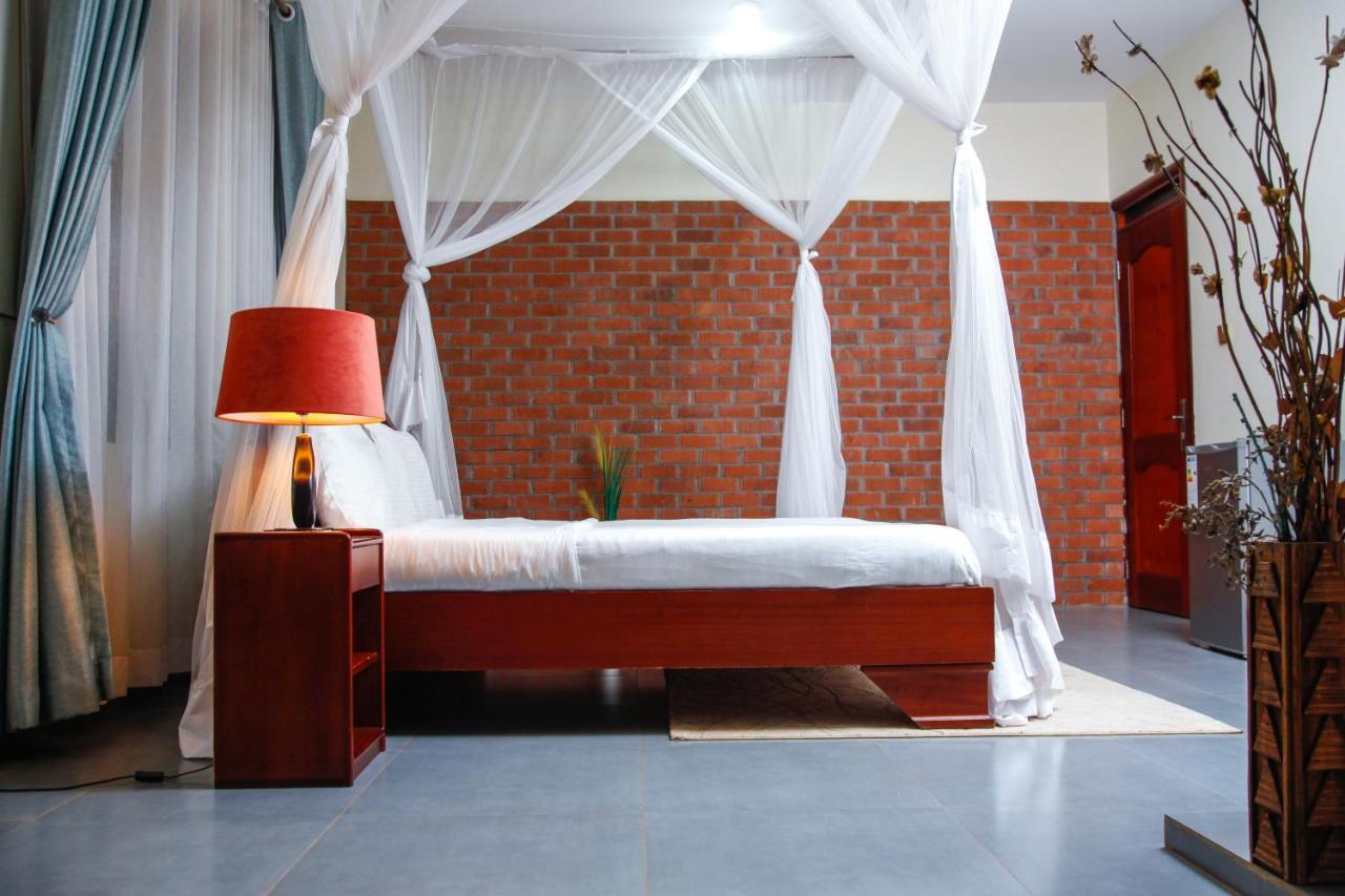 Fred And Winnie Bnb Kampala Eksteriør bilde